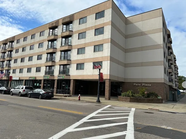 68 N Washington St Unit 315, North Attleboro, MA 02760