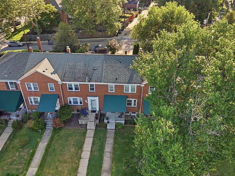 6467 Blenheim Rd — Photo 41