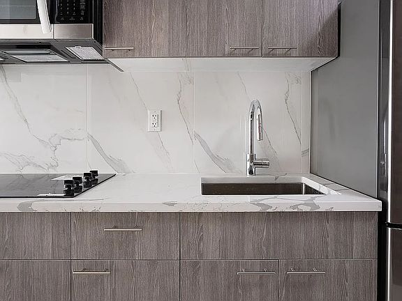 4th image of 611 W 142nd St #1A
