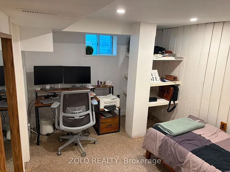 2595 Altadena Ct — Photo 12