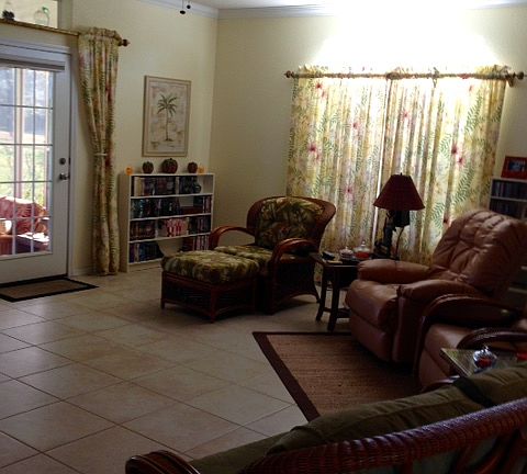 4th image of 2542 Pier Dr