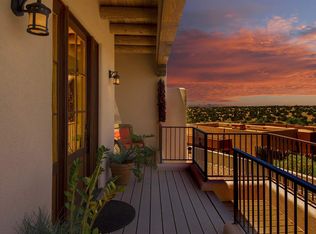 23 Camino Barranca, Santa Fe, NM 87507
