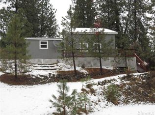 41884 Porcupine Bay Rd N, Davenport, WA 99122