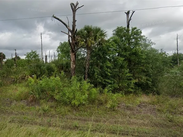 3406 30th St SW, Lehigh Acres, FL 33971