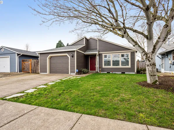 609 Dolash Ct, Newberg, OR 97132