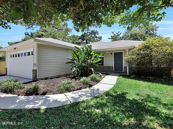 5th image of 12460 SWALLOW HAWK Court