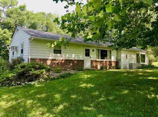 1633 Albany Post Rd, Shawangunk, NY 12589