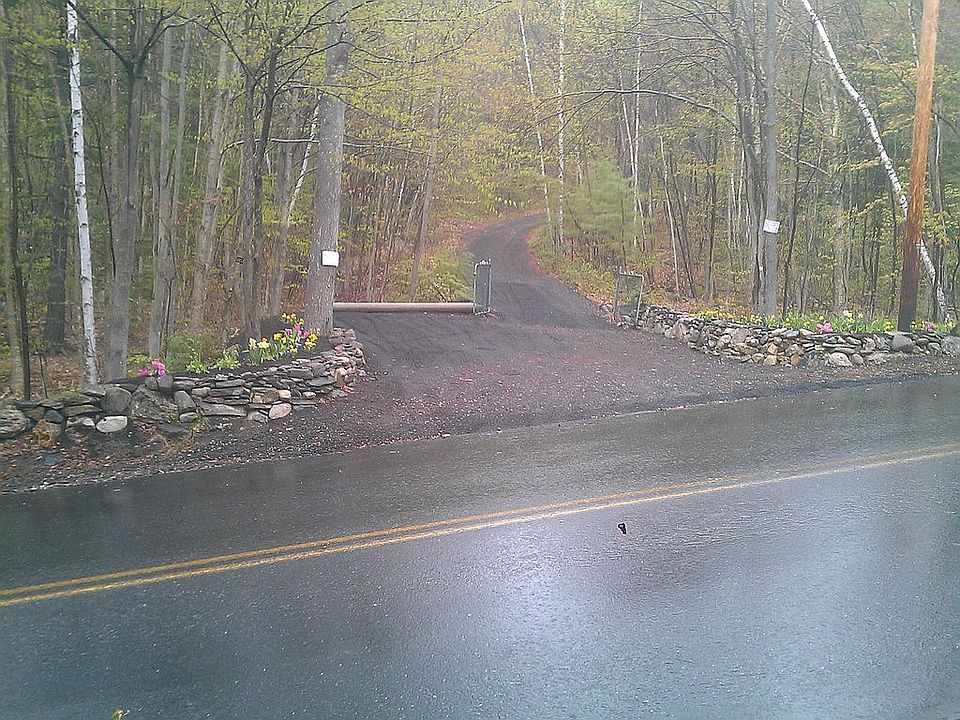 Enterence on River Styx Road