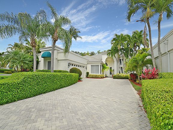 Home For Sale In Broken Sound Country Club