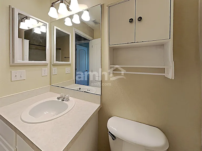 660 Winding Lake Dr — Photo 19