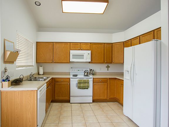 Kitchen with tile flooring