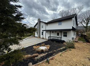 371 Onteora Blvd, Asheville, NC 28803