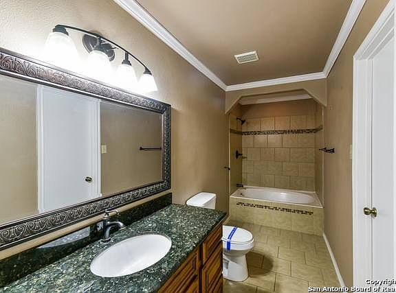4th image of 2123 Fox Meadow Dr