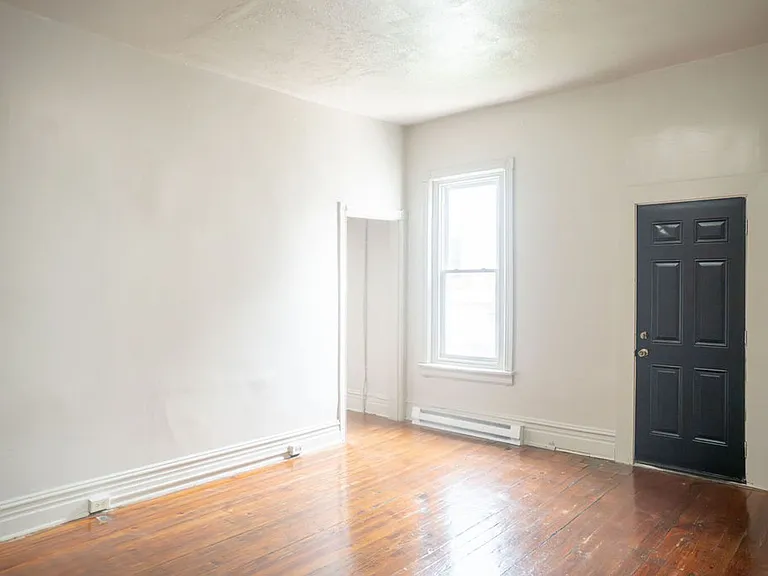 23 E Main St — Photo 13