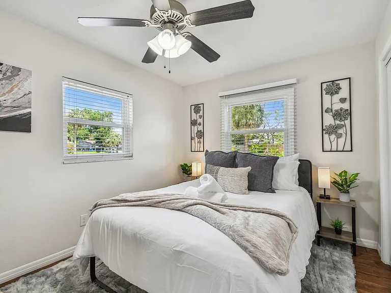 8611 Driftwood Dr — Photo 52