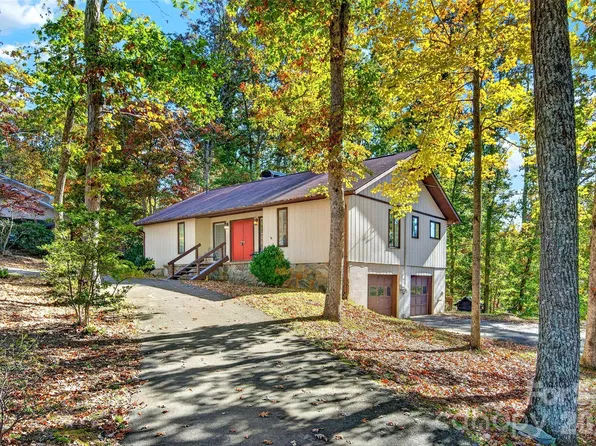 592 Carters Ridge Rd, Spruce Pine, NC 28777