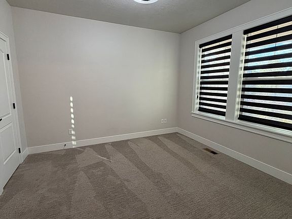 5th image of 2517 E Ashlar Dr