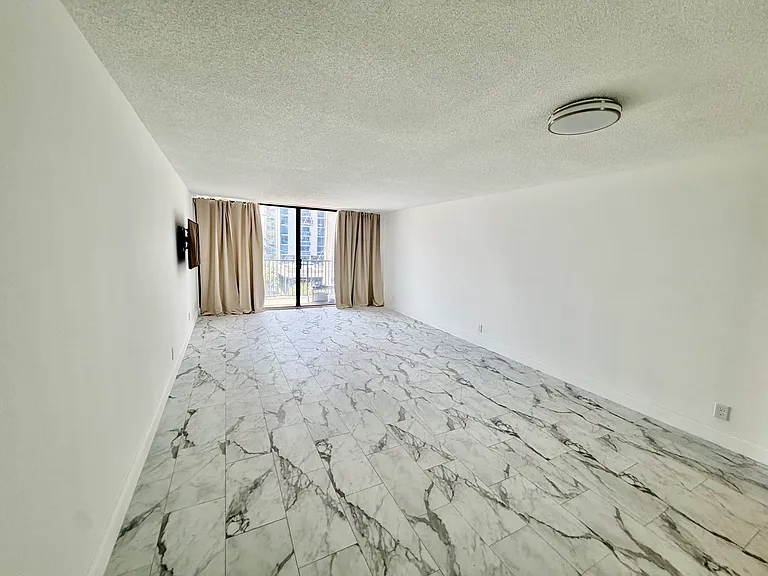 2101 S Ocean Dr #306 — Photo 6