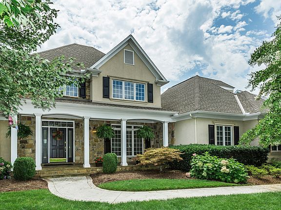 3rd image of 956 Gettysvue Dr