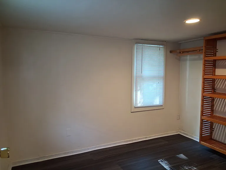 533 E Milton Ave — Photo 17