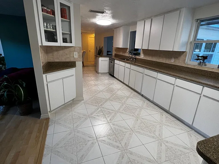 4038 Prado Dr — Photo 14