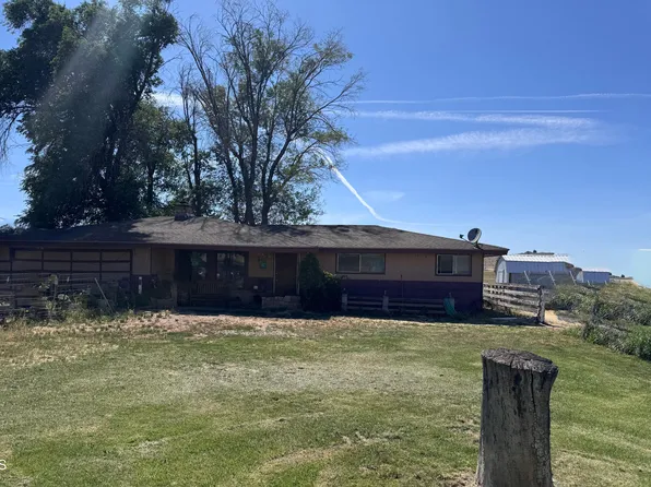 4520 NE Clark Dr, Madras, OR 97741