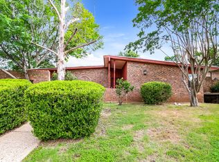 1305 Rusdell Dr, Irving, TX 75060