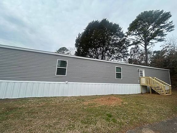 3rd image of 104 Ranger Dr #104