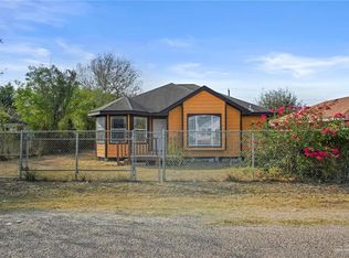 1823 N Oak St, Alton, TX 78573