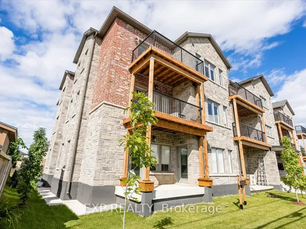 163 Port Robinson Rd #305, Pelham, ON L0S 1E6