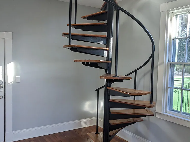81 Cottage St #1-R — Photo 7