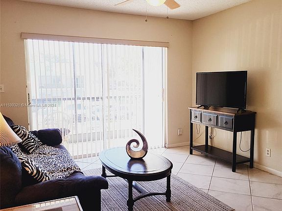 3rd image of 4160 NW 90th Ave APT 203