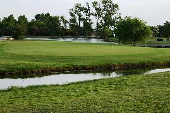 Enjoy a round on nearby Willow Springs Golf Course