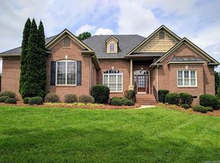 1261 Sawgrass Dr, Rock Hill, SC 29732