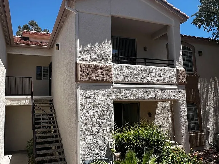 1830 N Buffalo Dr #2102 — Photo 2