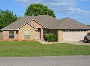 1500 Wood Springs Rd, Lindale, TX 75771