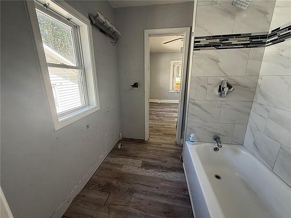 5th image of 10033 E Wilson Rd