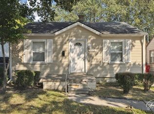 24260 Tuscany Ave, Eastpointe, MI 48021
