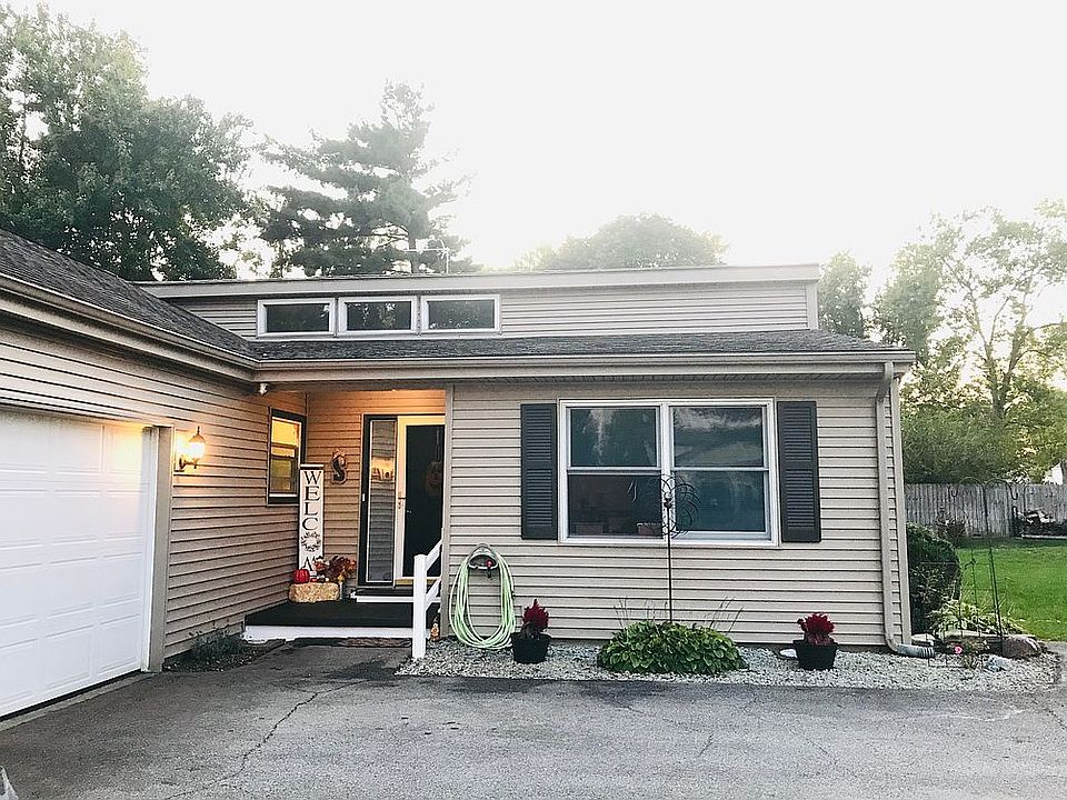 1st image of 2536 S Willow Creek Dr