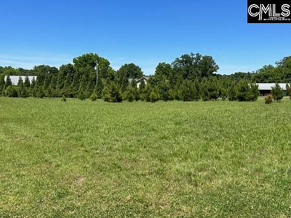 5th image of Shady Acres Dr