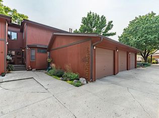402 N 1st St, Bismarck, ND 58501
