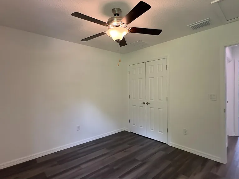 Unit Photo