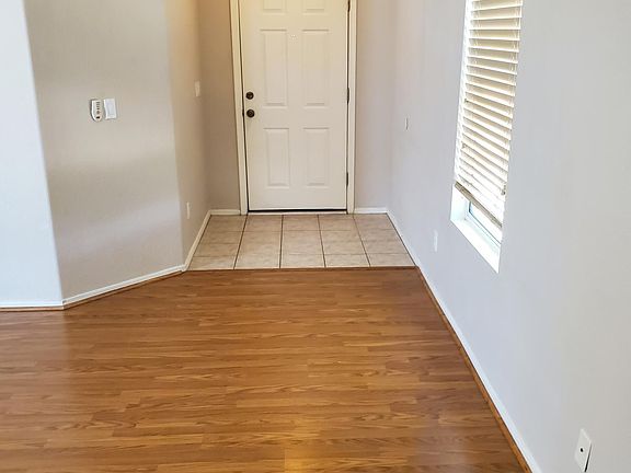 3rd image of 3271 W Calle De Manzanillo