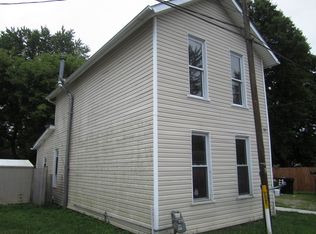 31 Gilbert St, Newark, OH 43055