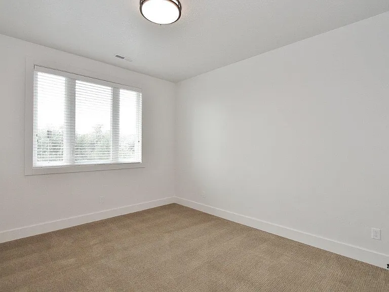 3871 S Eckert Rd — Photo 23