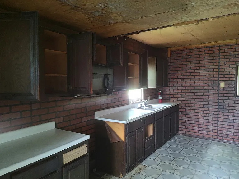 909 Fairland St — Photo 5