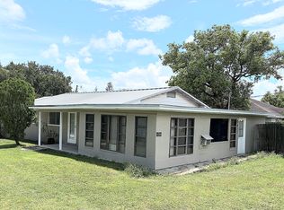 933 Fish Hatchery Rd, Lakeland, FL 33801