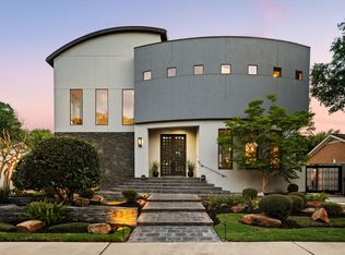 5311 Queensloch Dr, Houston, TX 77096