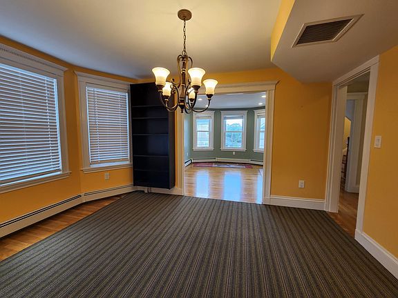 5th image of 15 Merrymount Ave #2