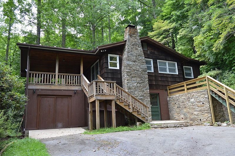 1st image of 188 Avery Patrick Ln